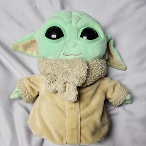 Star Wars Green Plush Alien with Tan Jacket